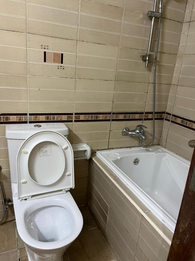 Master Room Attached Bathroom Dubai Luaran gambar